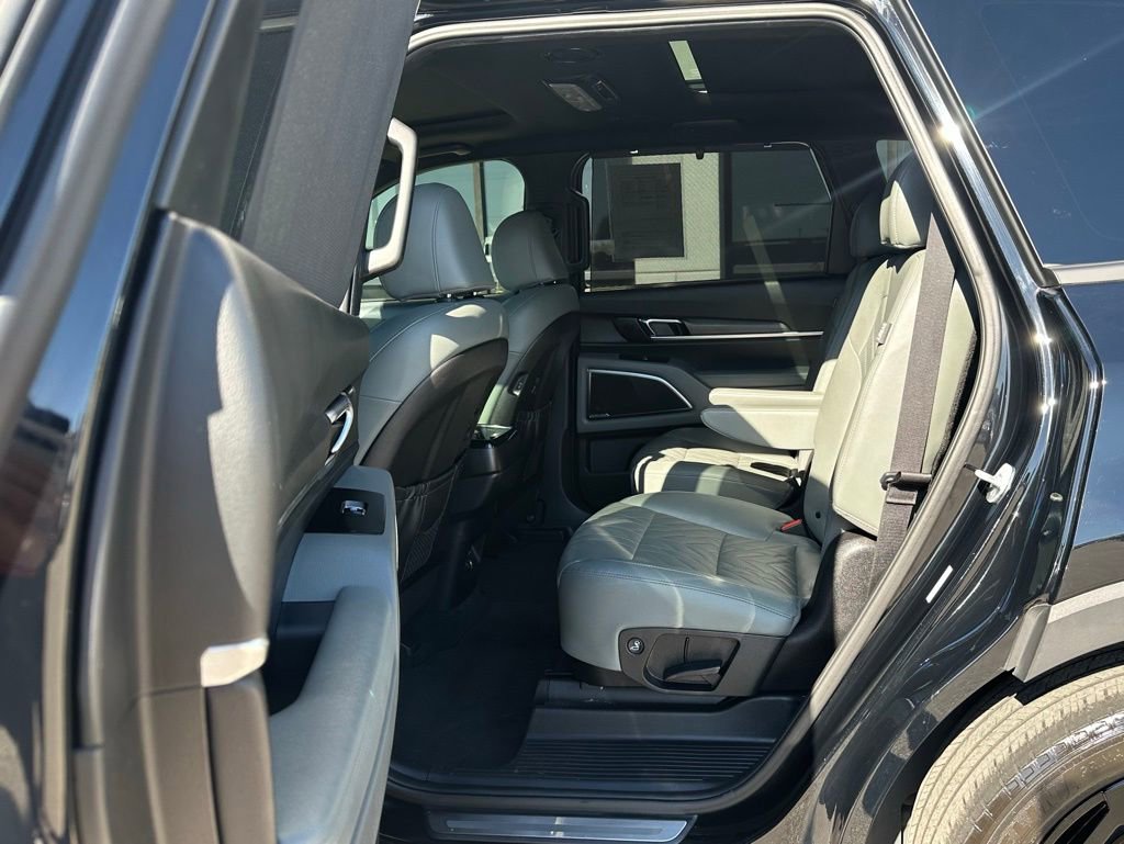 Used 2023 Kia Telluride SX X-Line image 21