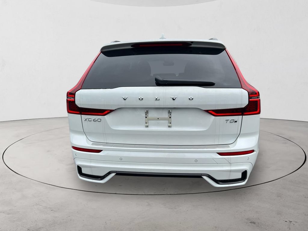 New 2026 Volvo XC60 T8 Plus w/ Protection Package Premier AWD/4WD image 4