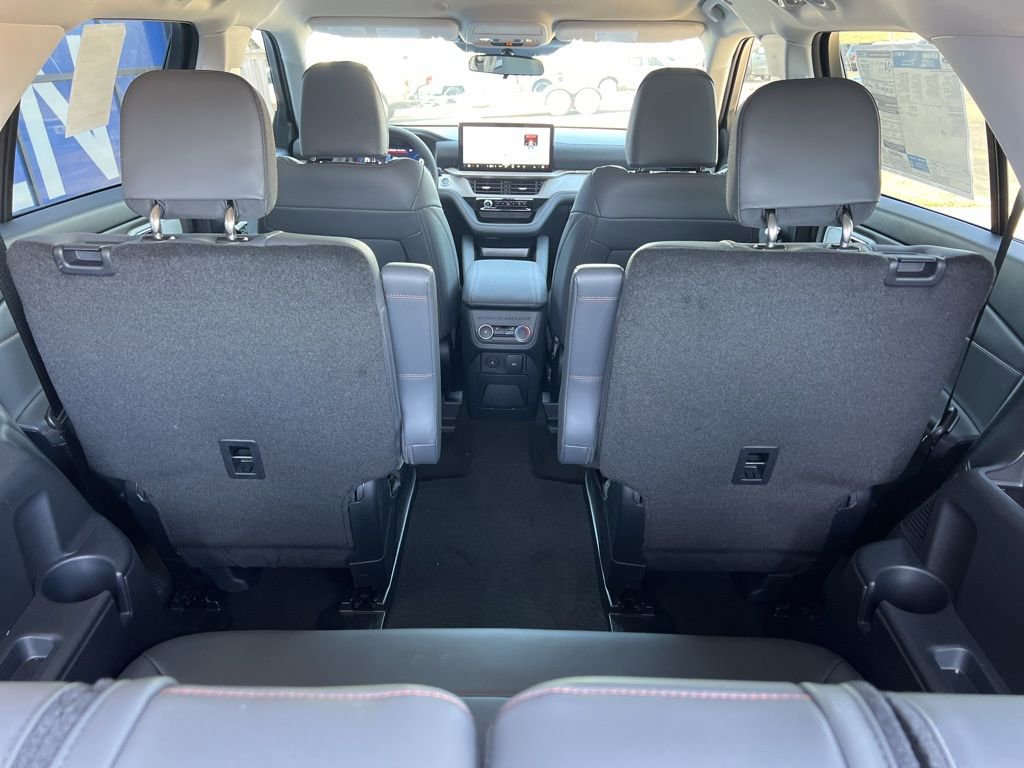 New 2026 Ford Explorer Active w/ Active Comfort Package image 11