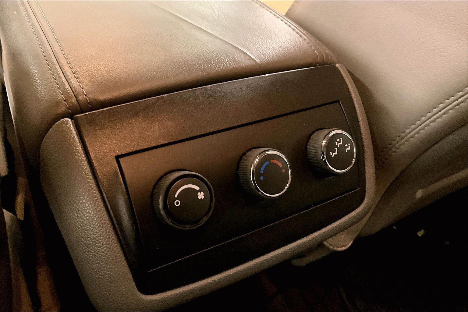 Used 2015 Buick Enclave Leather image 34