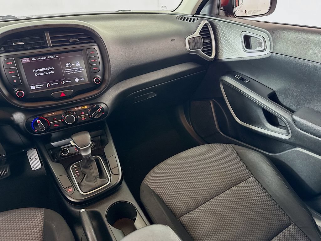 Used 2022 Kia Soul LX FWD image 21
