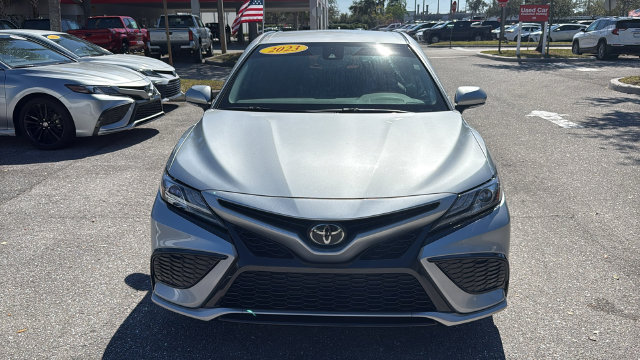 Used 2023 Toyota Camry XSE FWD image 2