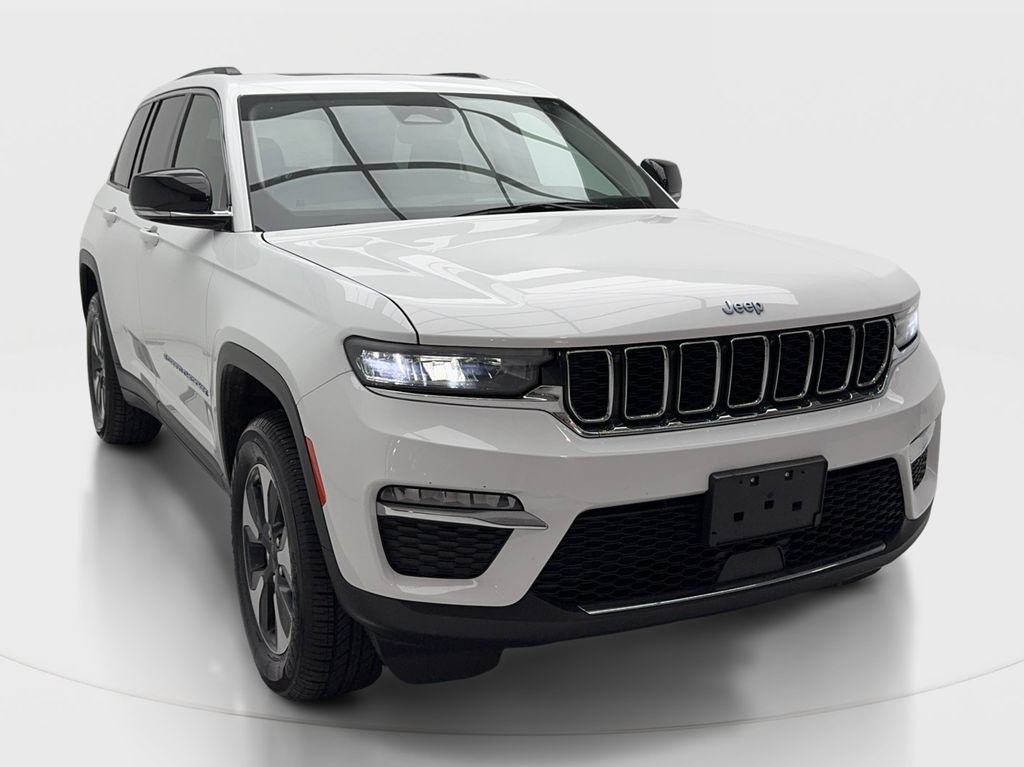 Used 2024 Jeep Grand Cherokee Limited 4xe AWD/4WD image 2