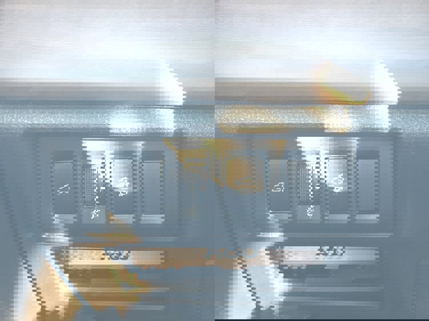 Used 2020 Subaru Outback Touring XT image 14