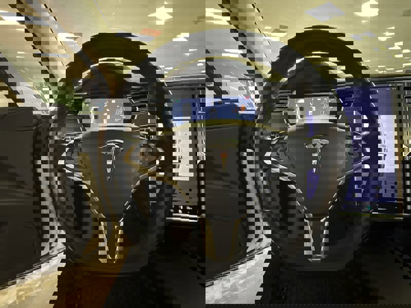 Used 2016 Tesla Model X 75D AWD/4WD image 23