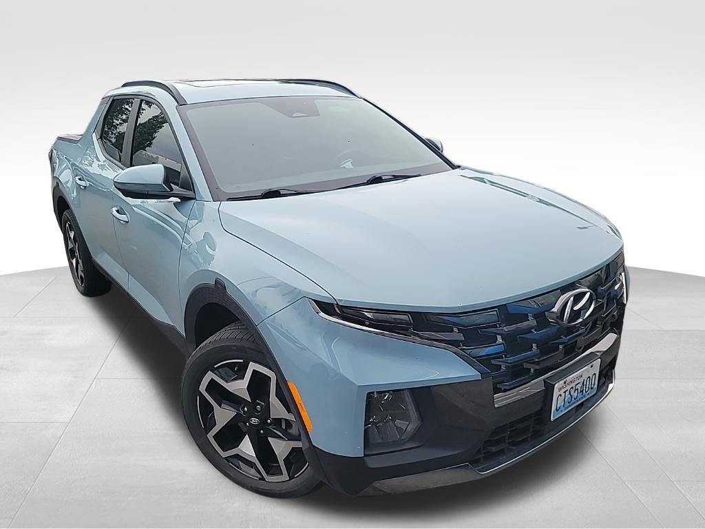 Used 2024 Hyundai Santa Cruz Limited AWD/4WD image 2