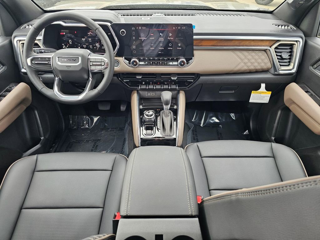 New 2026 GMC Canyon Denali w/ LPO, Black Badging Package image 18