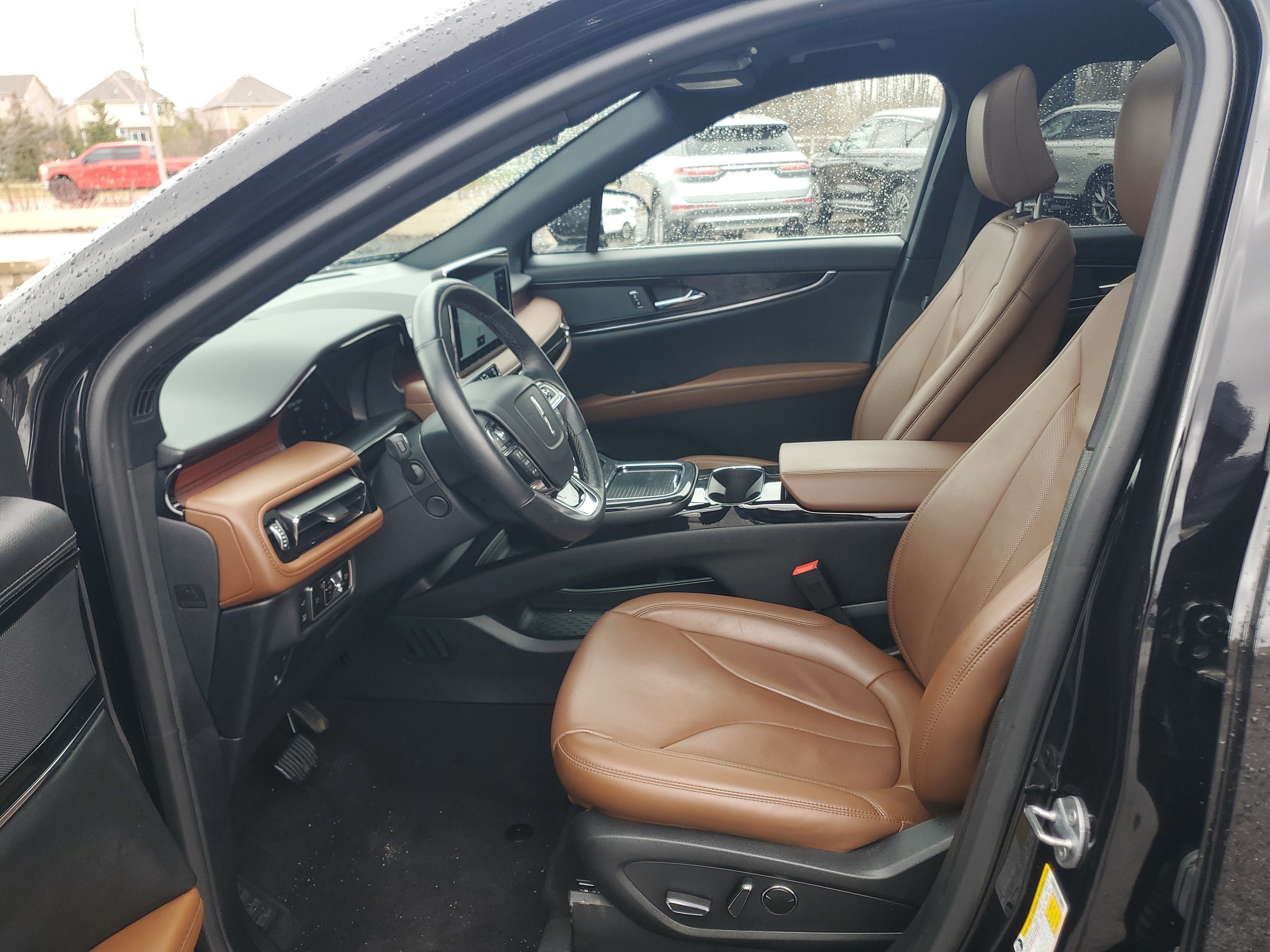 Certified 2023 Lincoln Nautilus Reserve AWD/4WD image 12