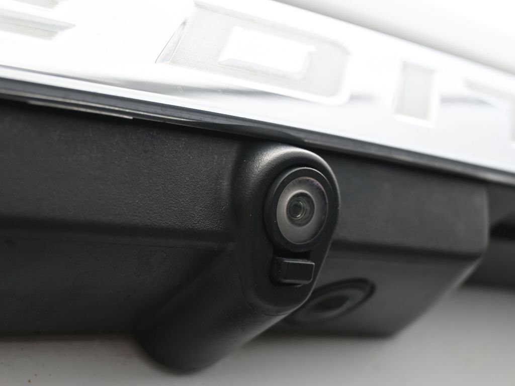 Used 2020 Ford Expedition Limited image 40