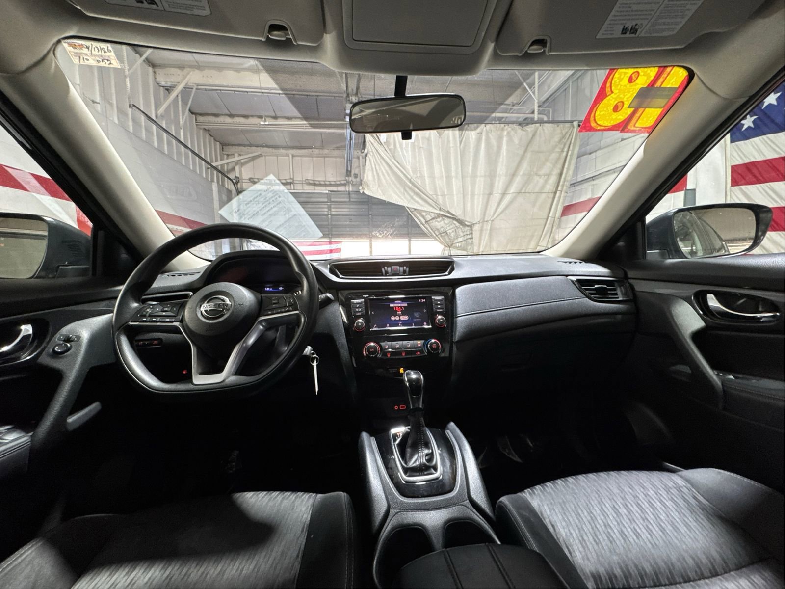 Used 2018 Nissan Rogue S image 19