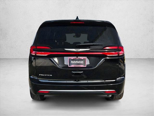 New 2026 Chrysler Pacifica Select FWD image 8