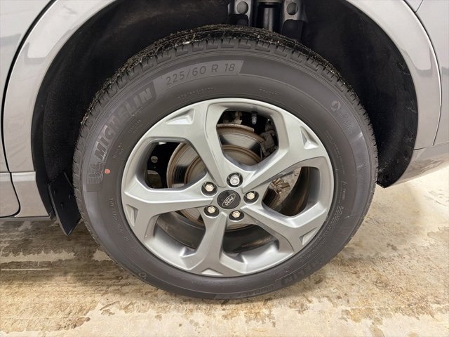 Used 2023 Ford Escape ST-Line w/ Tech Pack #1 image 8