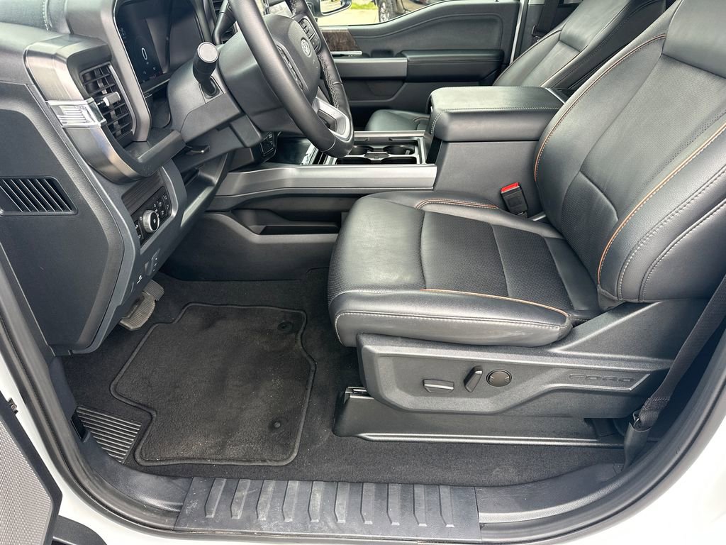 Used 2026 Ford F250 Lariat image 9