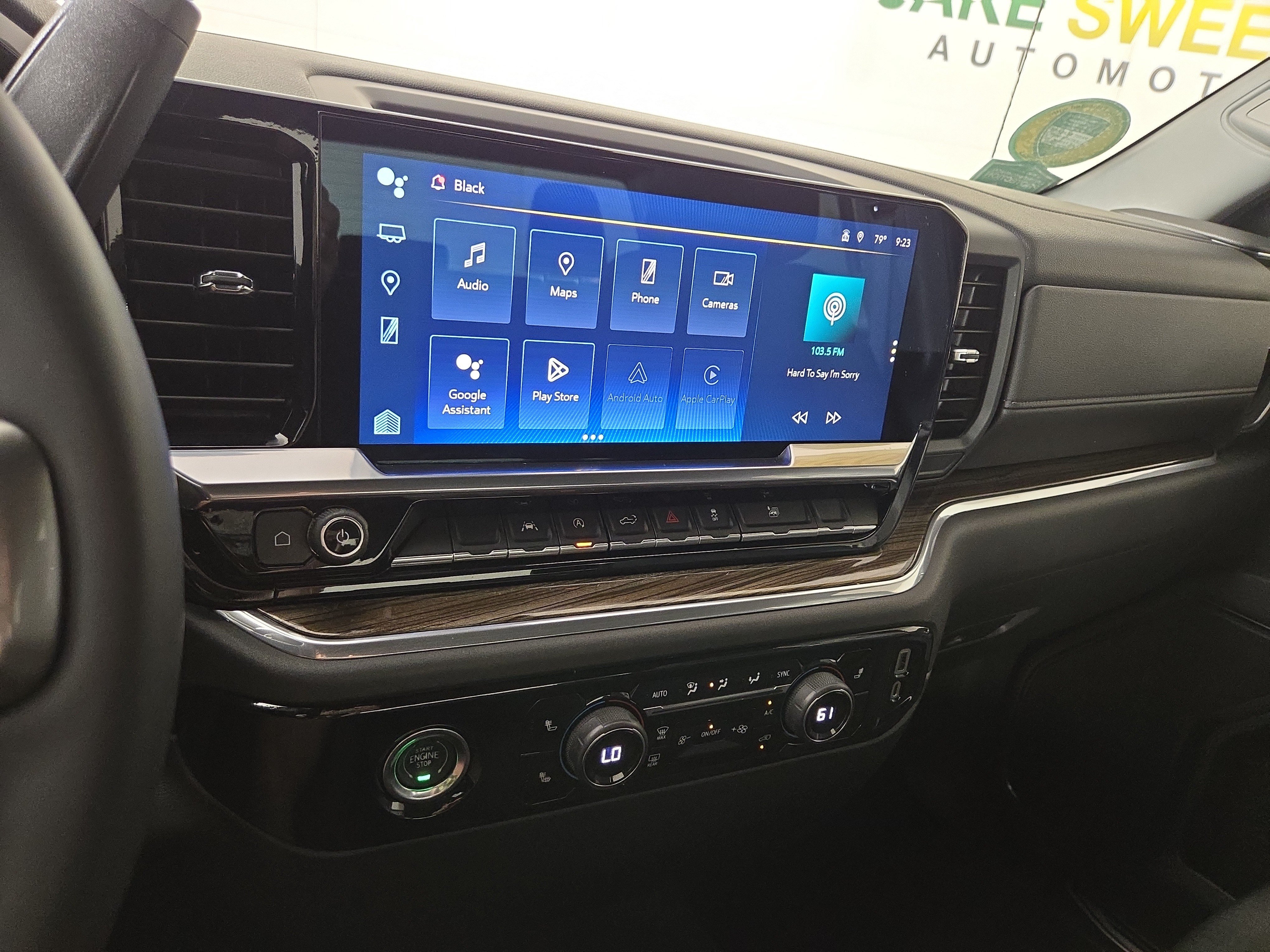 Certified 2023 Chevrolet Silverado 1500 LT AWD/4WD image 22