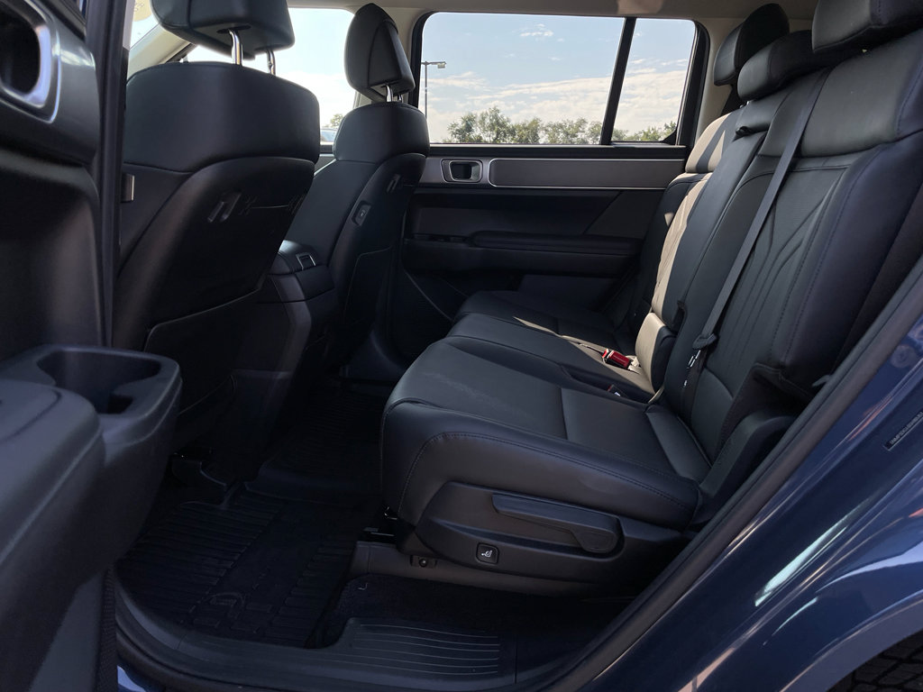 Used 2025 Hyundai Santa Fe XRT image 14