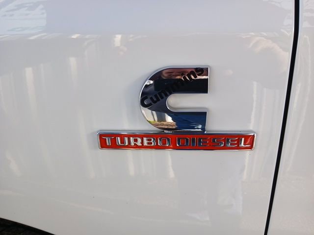 Used 2024 RAM 2500 Tradesman w/ Chrome Appearance Group AWD/4WD image 9