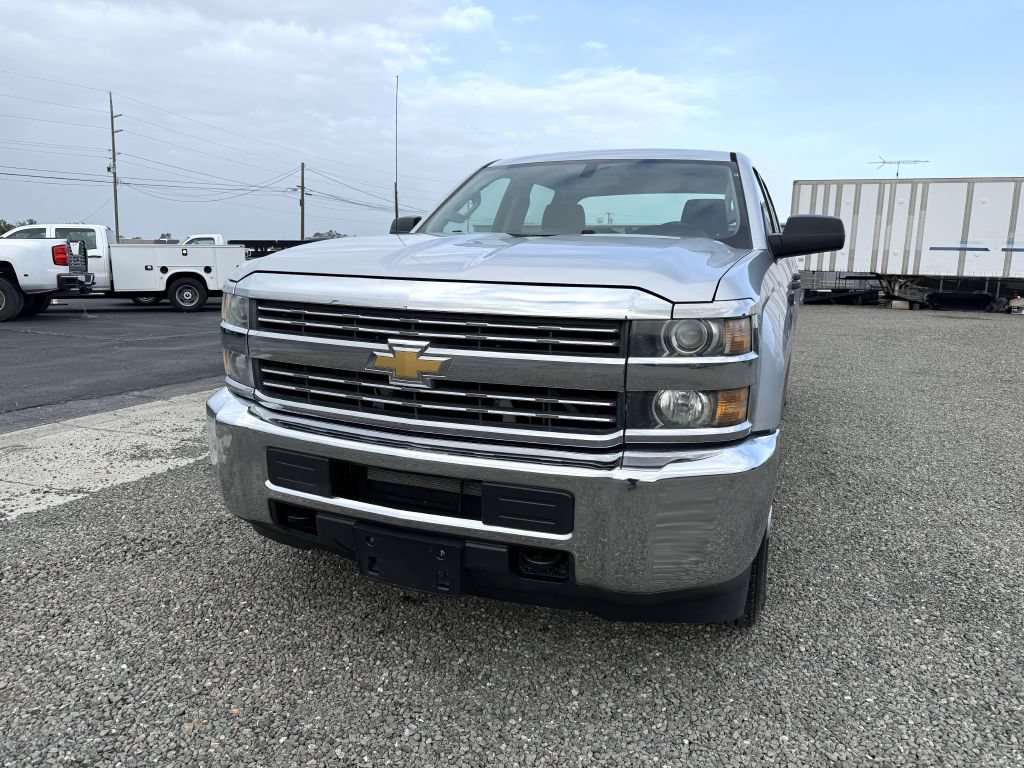 Used 2015 Chevrolet Silverado 2500 W/T RWD image 2