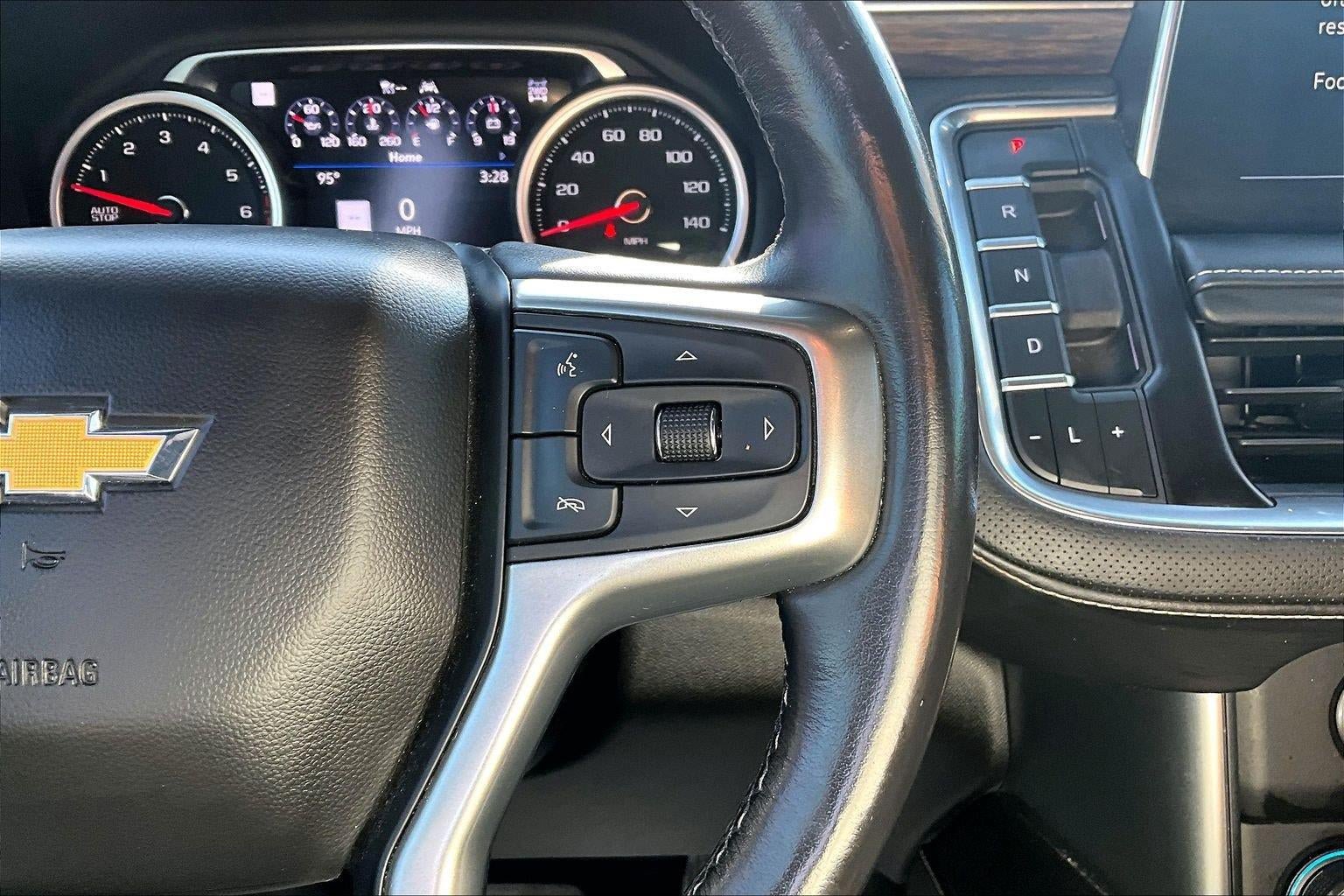 Used 2021 Chevrolet Tahoe Premier w/ Premium Package AWD/4WD image 17