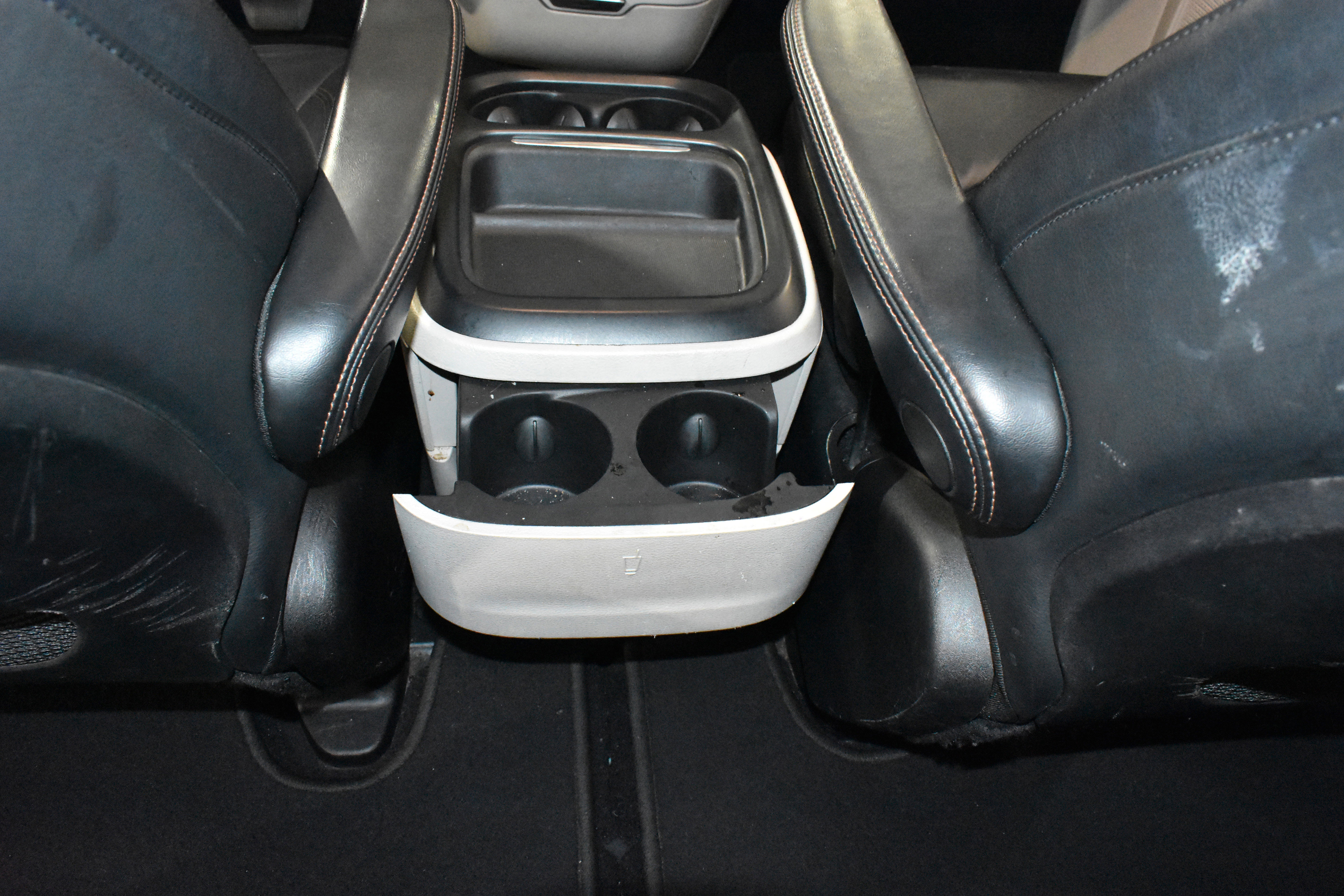 Used 2019 Chrysler Pacifica Touring-L image 27