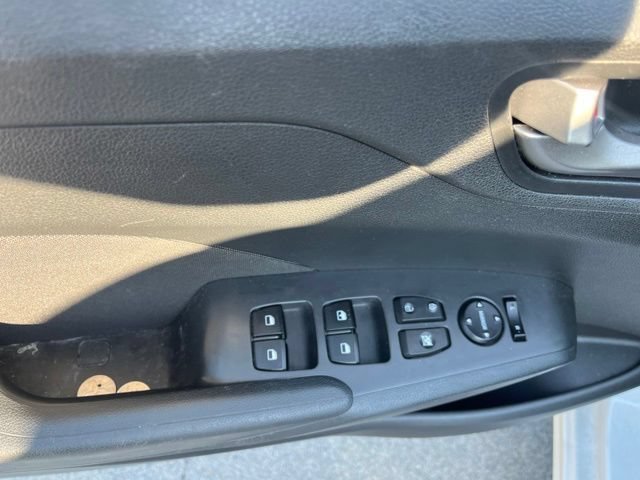 Used 2021 Hyundai Accent SE FWD image 14