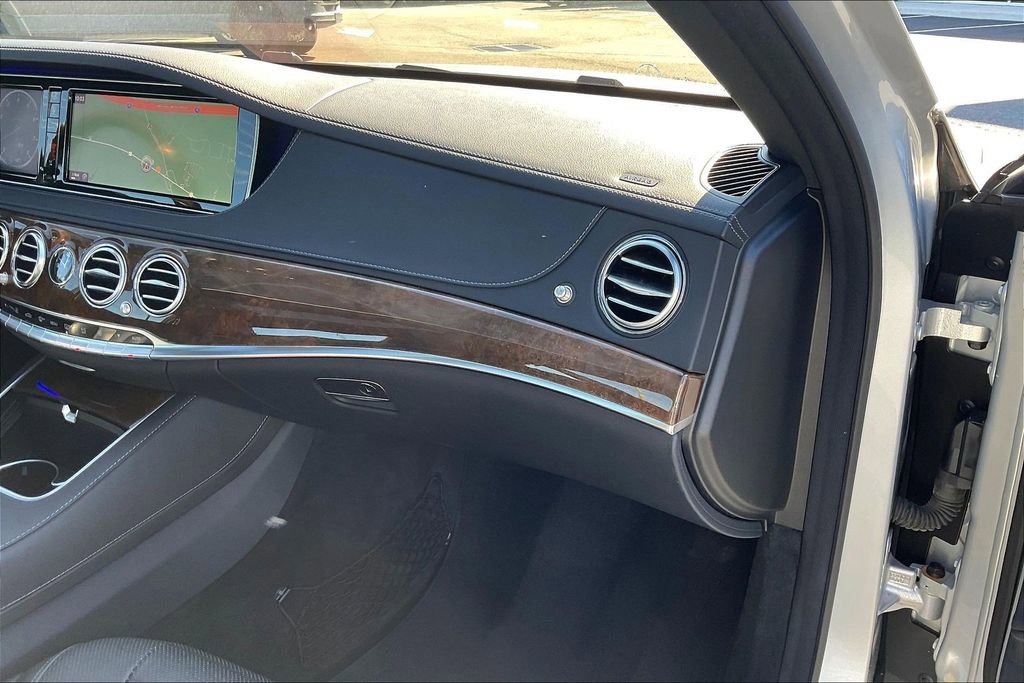 Used 2016 Mercedes-Benz S 550 4MATIC Sedan image 14