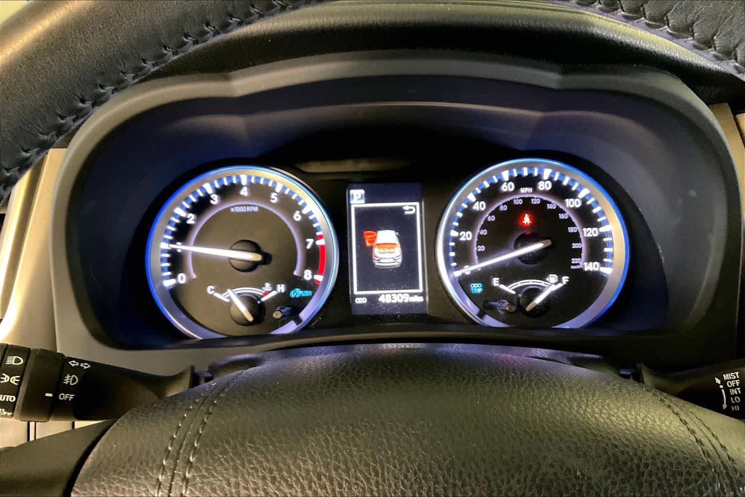 Used 2019 Toyota Highlander XLE FWD image 24