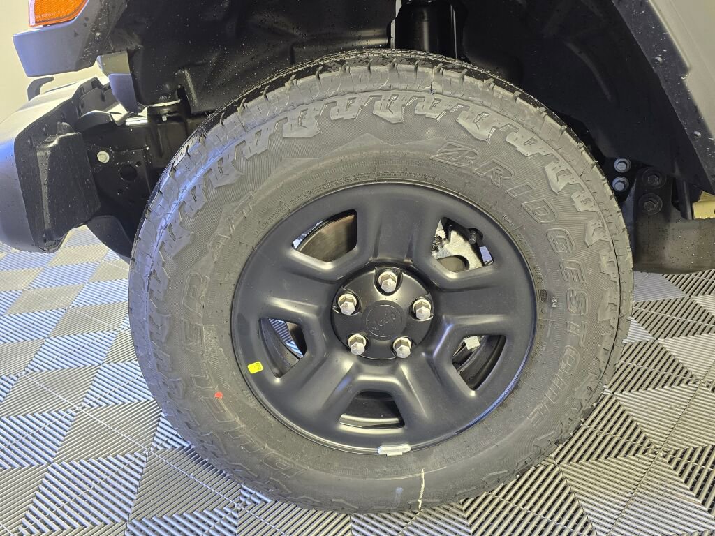 New 2026 Jeep Gladiator Sport image 11