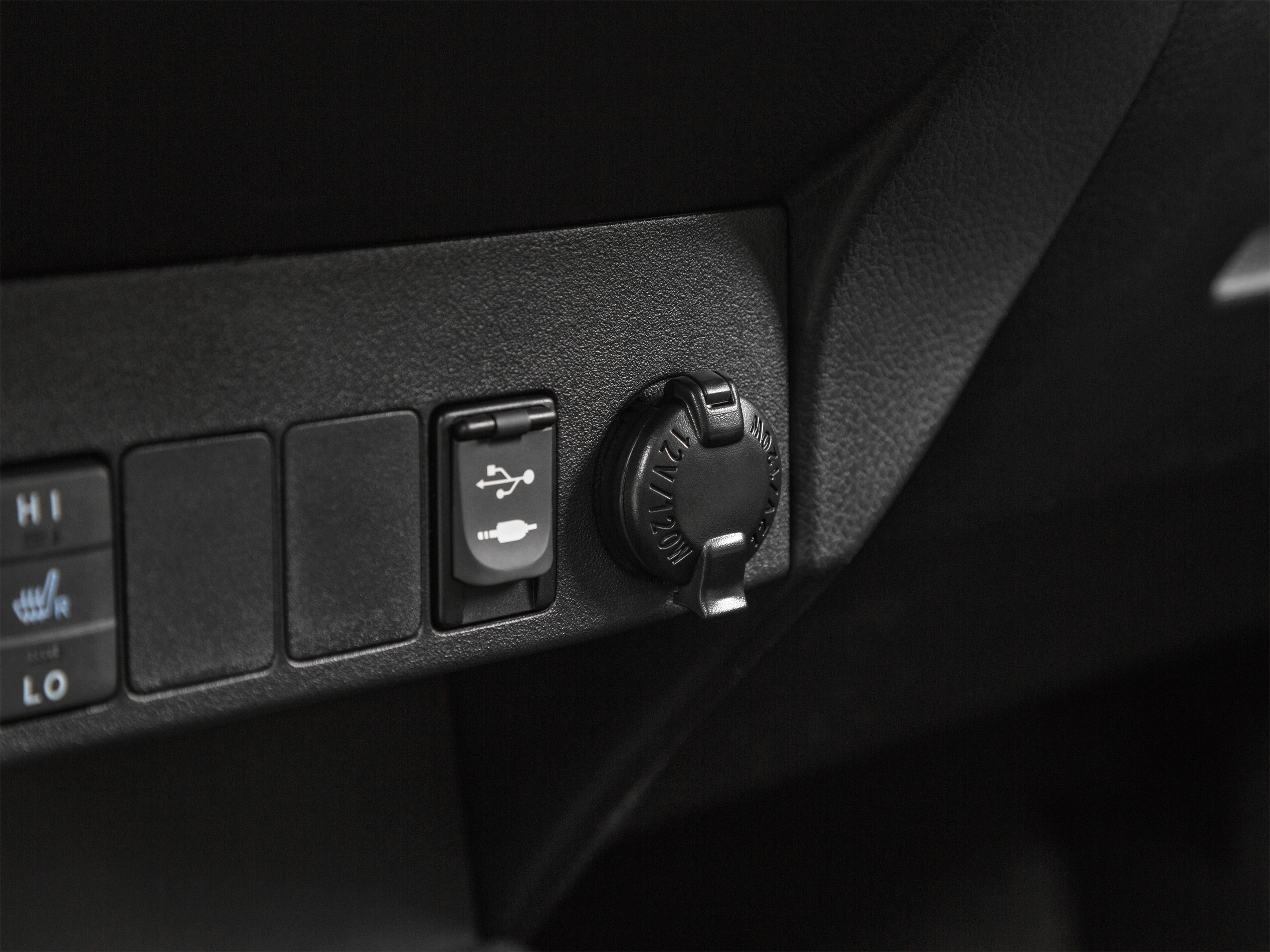 Used 2015 Toyota RAV4 Limited FWD image 56