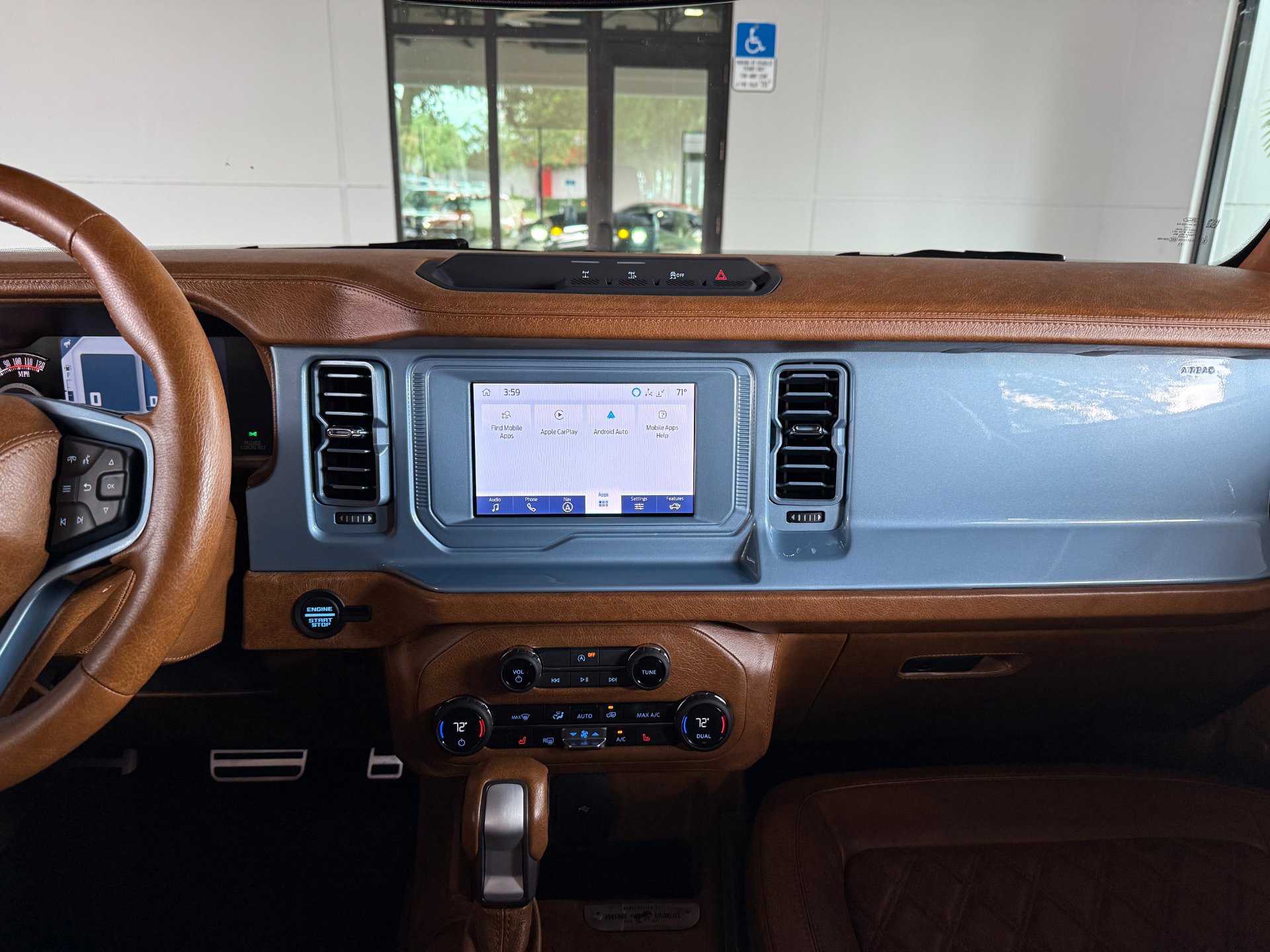 Used 2023 Ford Bronco Black Diamond image 52