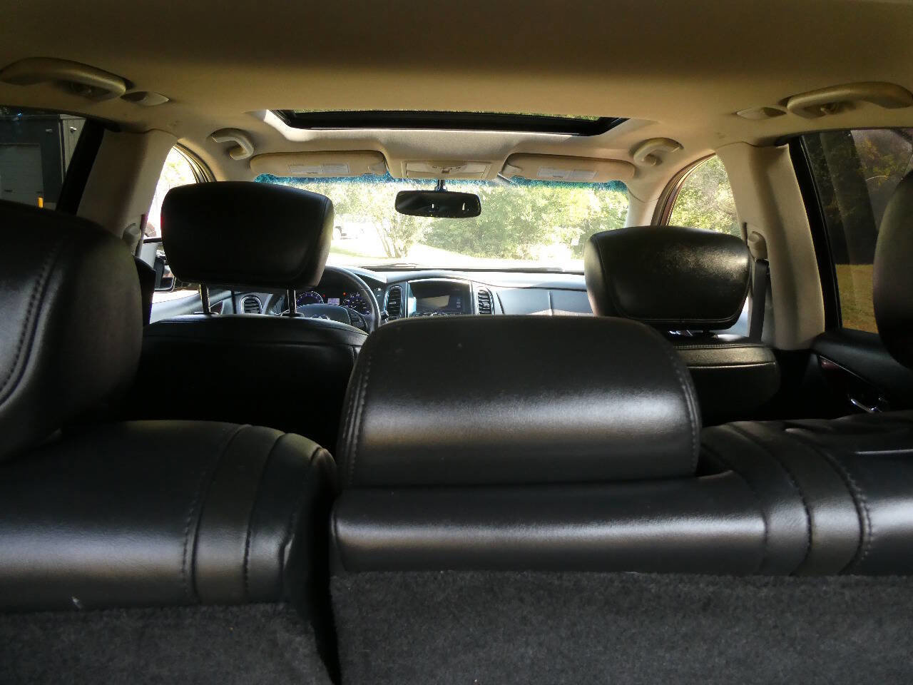 Used 2012 INFINITI EX35 Journey w/ Premium Pkg image 24