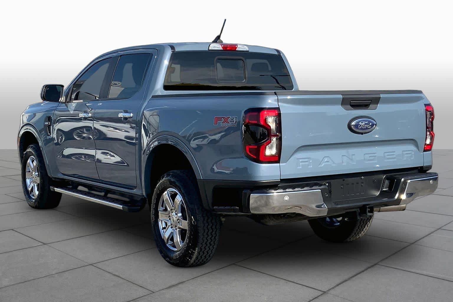 Used 2024 Ford Ranger XLT w/ FX4 Off-Road Package AWD/4WD image 12