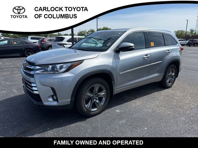 Used 2019 Toyota Highlander Limited Platinum w/ Carpet Mat Package (TMS) AWD/4WD image 1