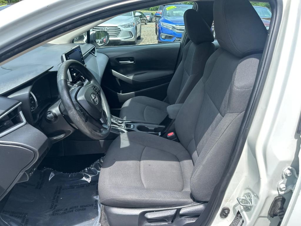 Used 2021 Toyota Corolla LE image 10