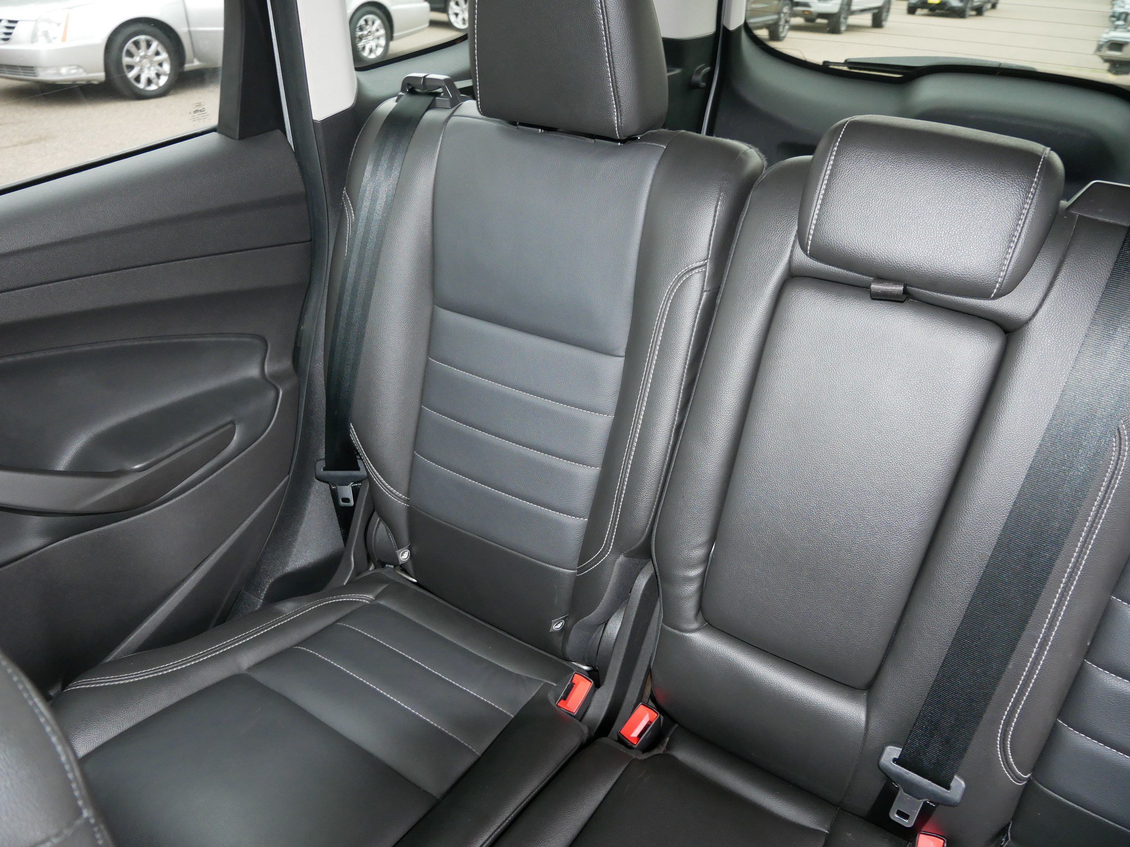 Used 2015 Ford Escape Titanium AWD/4WD image 12