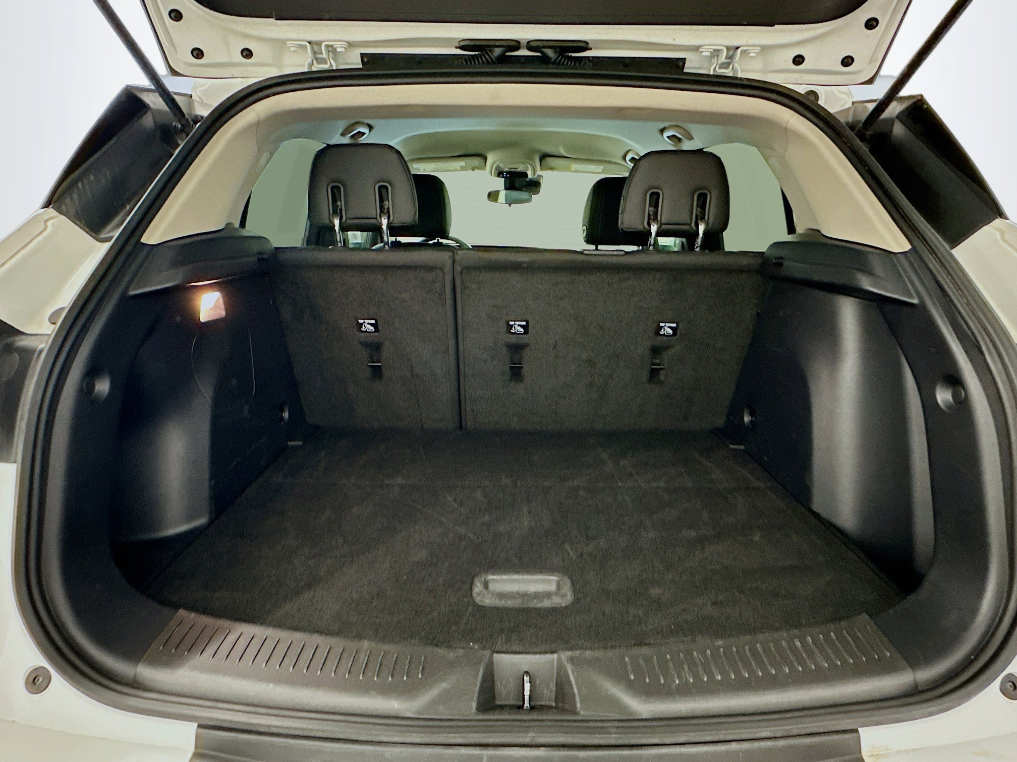 Used 2025 Buick Encore GX Preferred image 30