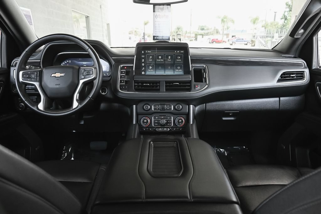 Used 2024 Chevrolet Suburban LT AWD/4WD image 23