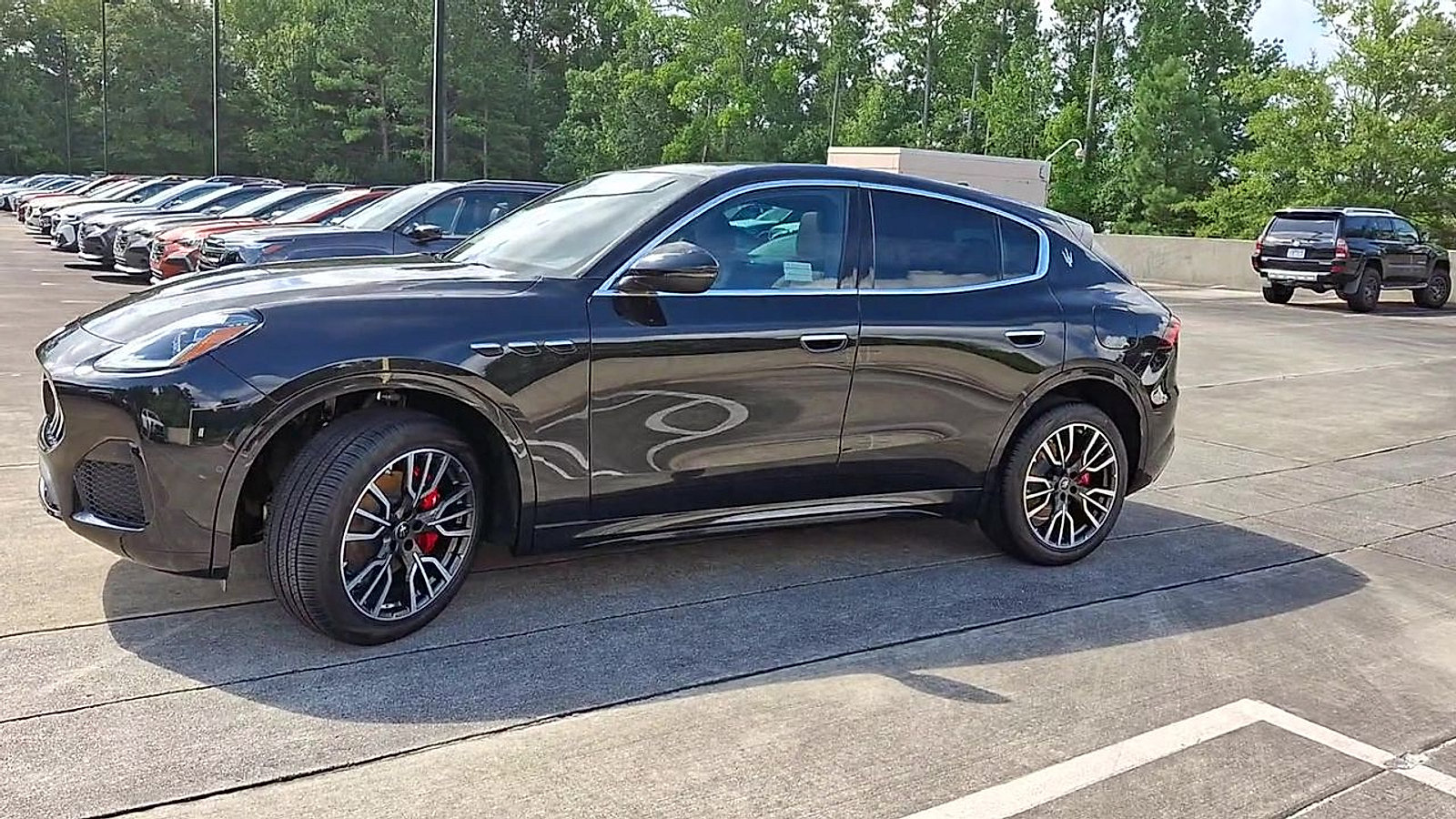 New 2025 Maserati Grecale GT AWD/4WD image 4