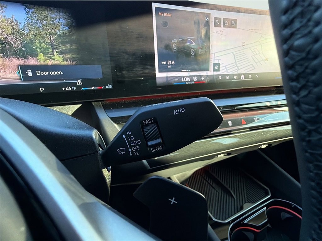 Used 2026 BMW 540i xDrive image 44