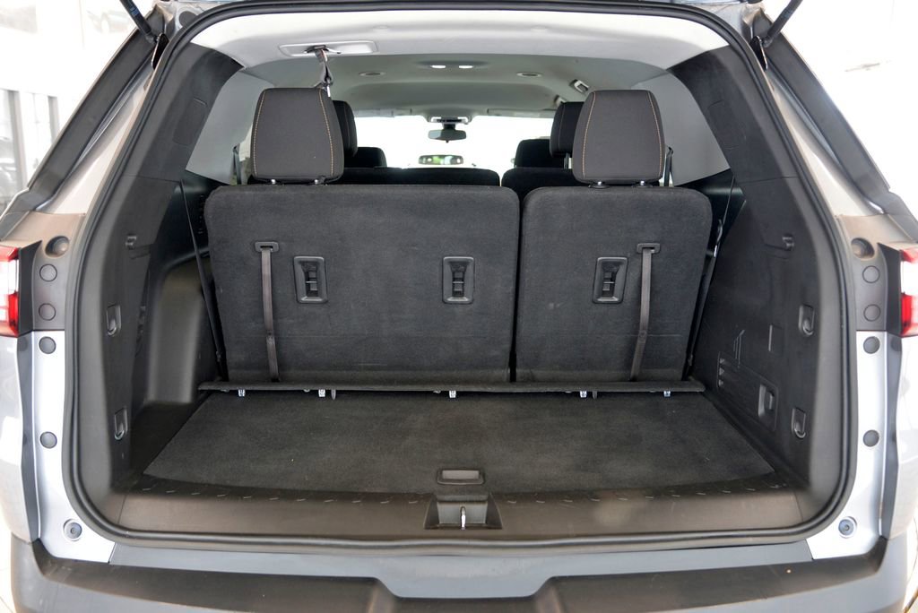 Used 2019 Chevrolet Traverse LS FWD image 29