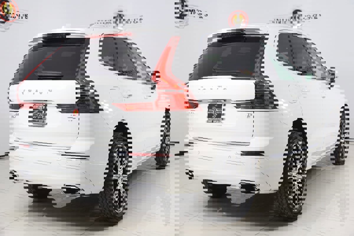 Used 2021 Volvo XC60 T5 Inscription w/ Protection Package Premier image 3