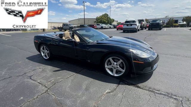 Used 2005 Chevrolet Corvette Convertible w/ Preferred Equipment Group RWD image 2