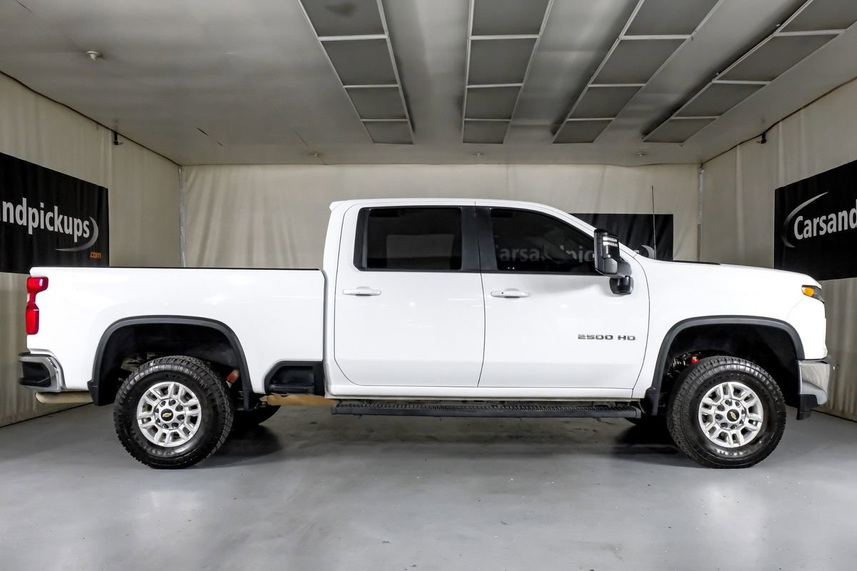 Used 2021 Chevrolet Silverado 2500 LT w/ Convenience Package image 5