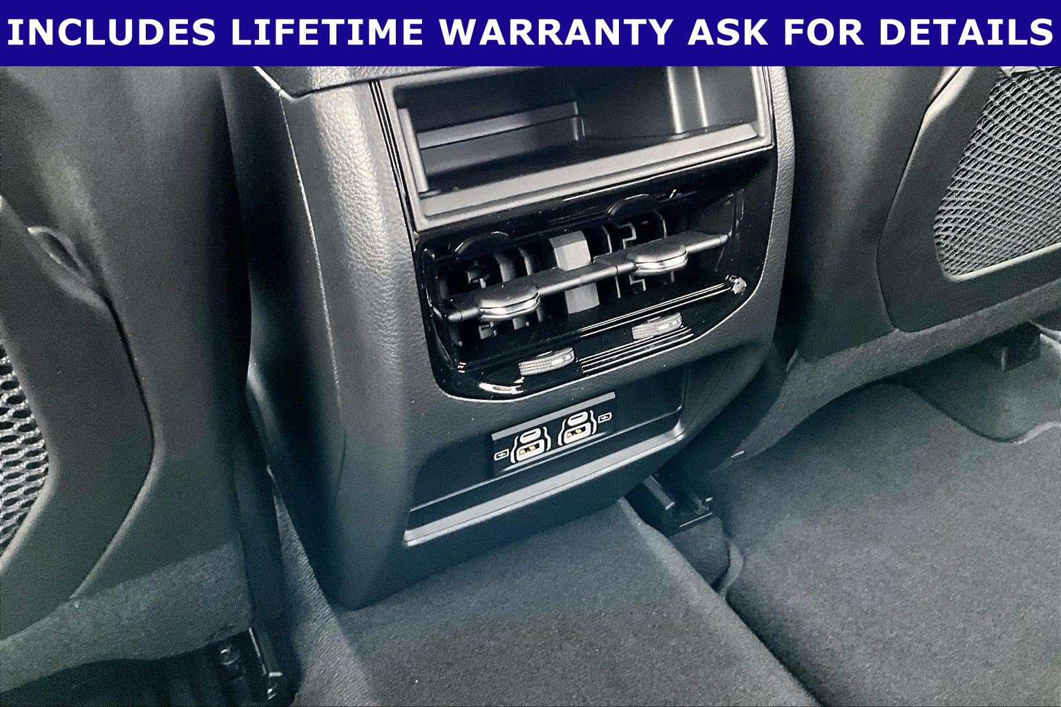 Used 2025 Jeep Grand Cherokee 4WD image 29