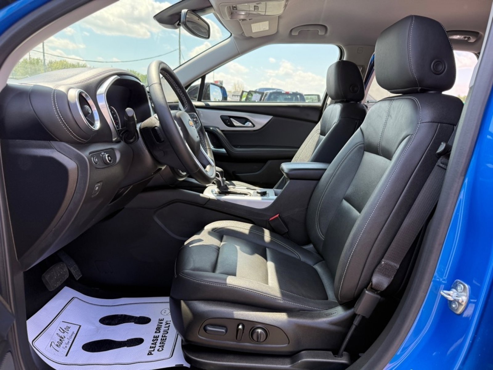 Used 2024 Chevrolet Blazer LT w/ Midnight/Sport Edition FWD image 14
