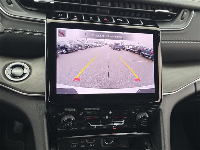 New 2025 Jeep Grand Cherokee L Limited image 13