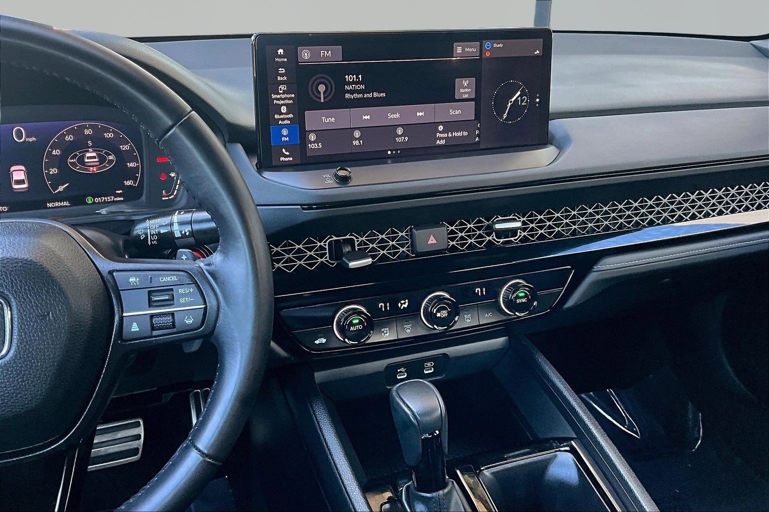 Used 2024 Honda Accord Sport image 10