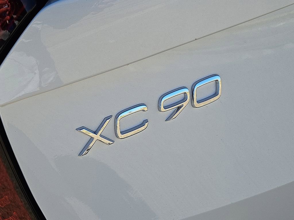 New 2026 Volvo XC90 B5 Core image 10