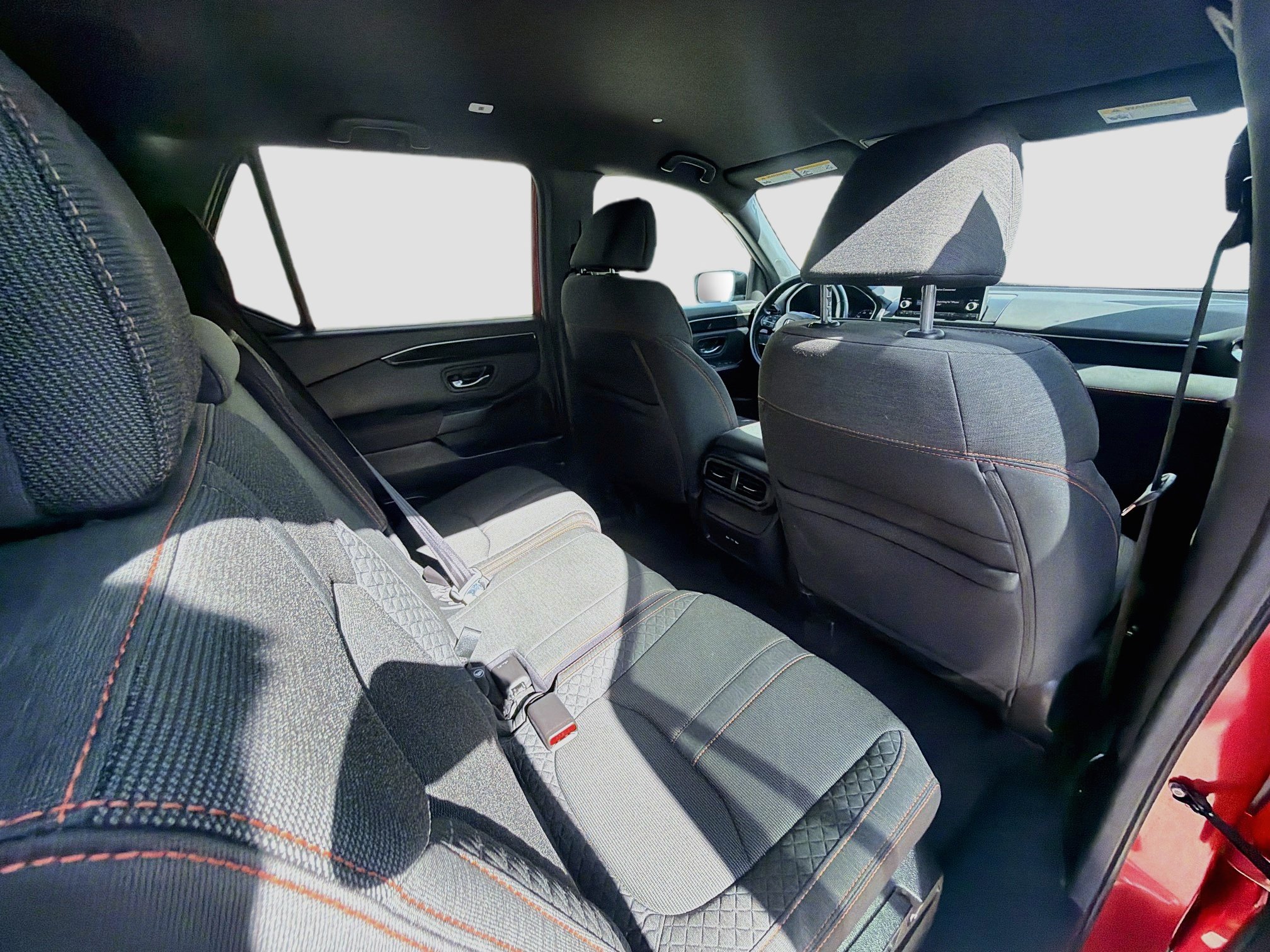 Used 2025 Honda Pilot Sport image 29