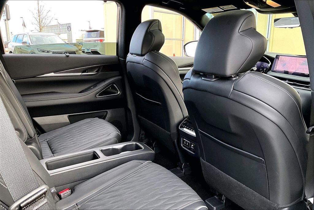 Certified 2026 INFINITI QX60 Autograph w/ Dark Cargo Package AWD/4WD image 29