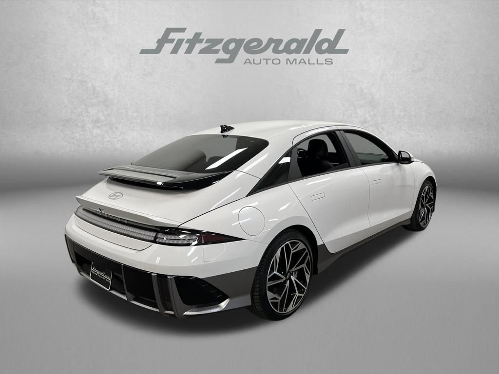 Used 2023 Hyundai Ioniq 6 SEL image 6